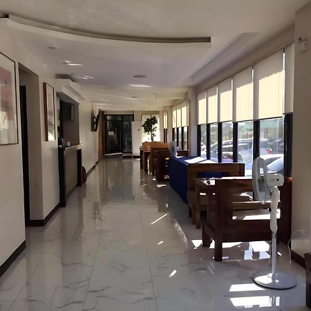 Oyo 195 Ranchotel - Binan Exterior photo