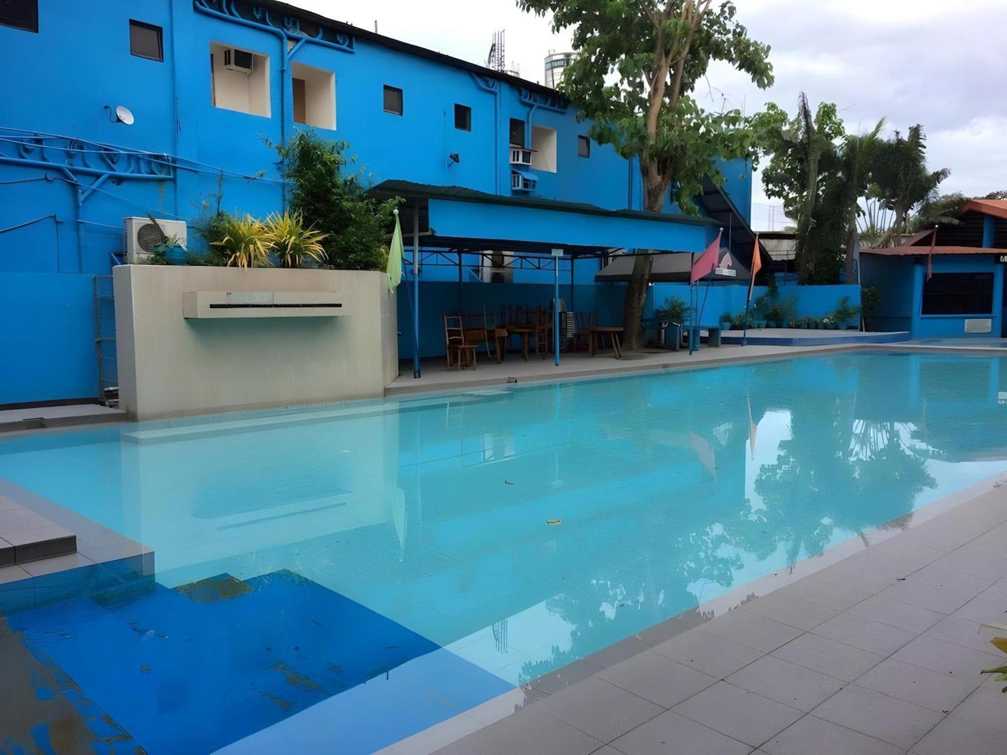 Oyo 195 Ranchotel - Binan Exterior photo